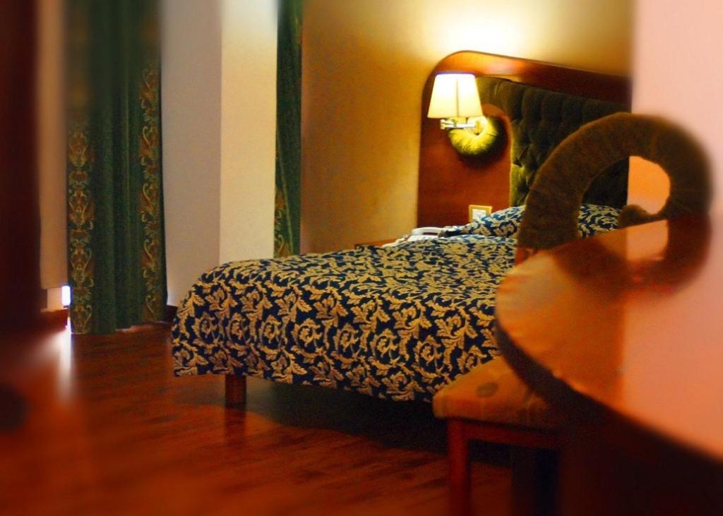 Legend Hotel Beyrut Oda fotoğraf