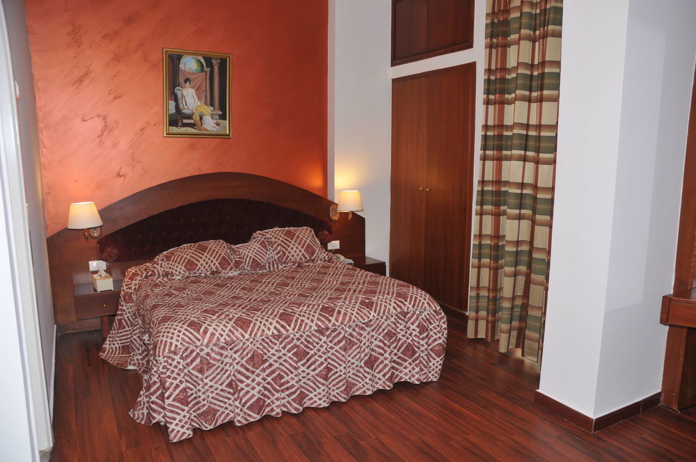 Legend Hotel Beyrut Dış mekan fotoğraf